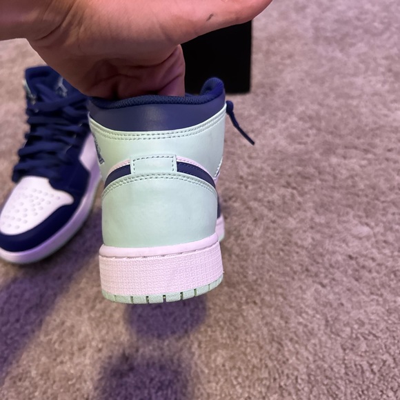 brand-new jordan 1 mid blue mints - Picture 3 of 11